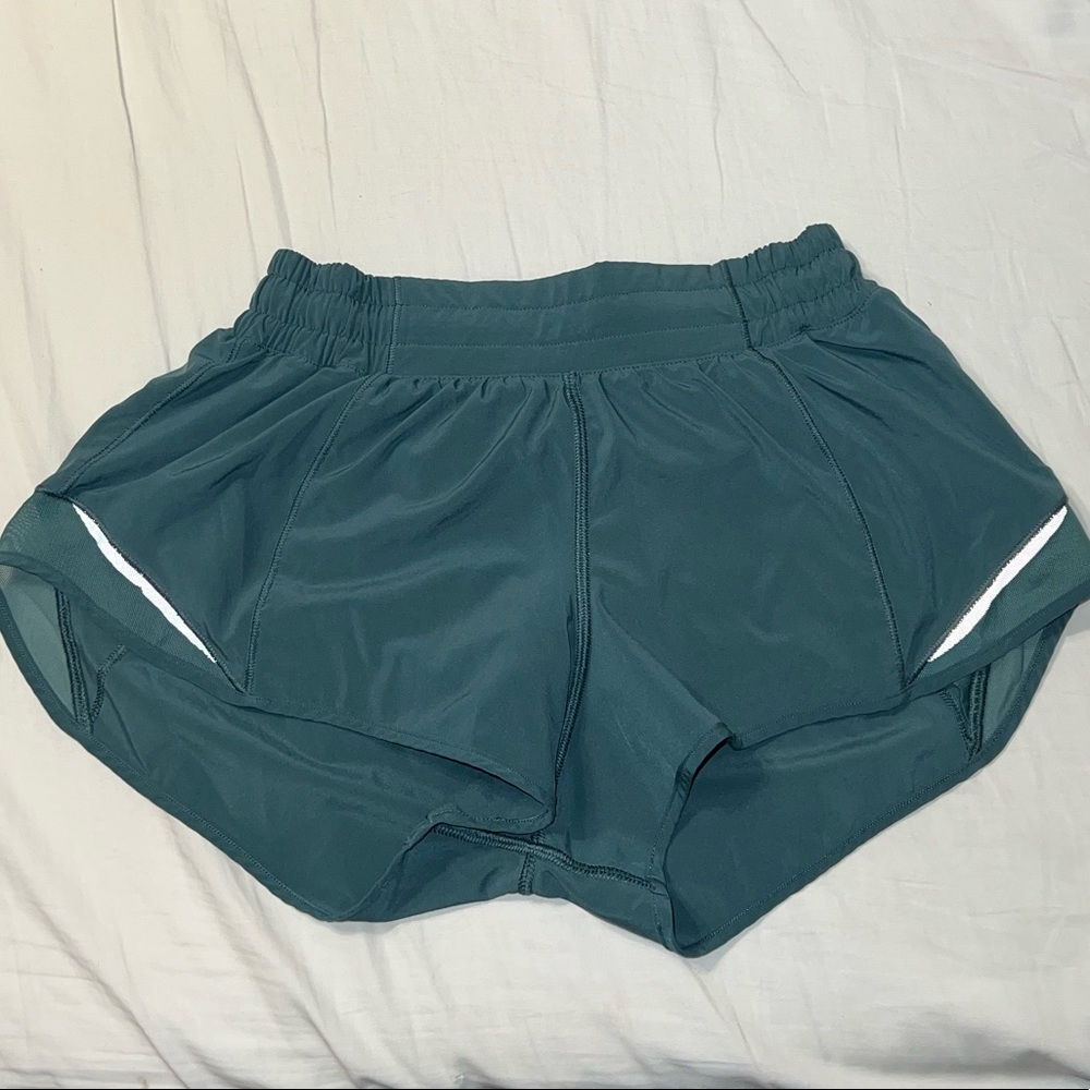 Lululemon hotty hot 2.5